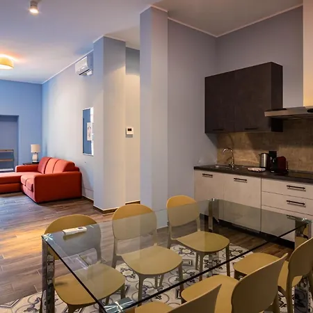 公寓 Palazzo Zippitelli 巴里